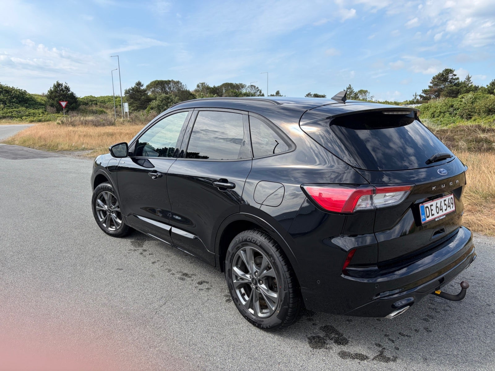 Sort Ford Kuga fra 2022