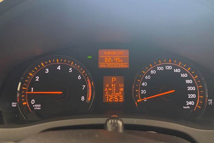 undefined Toyota Avensis fra 2010
