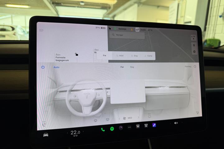 Sort Tesla Model 3 fra 2019