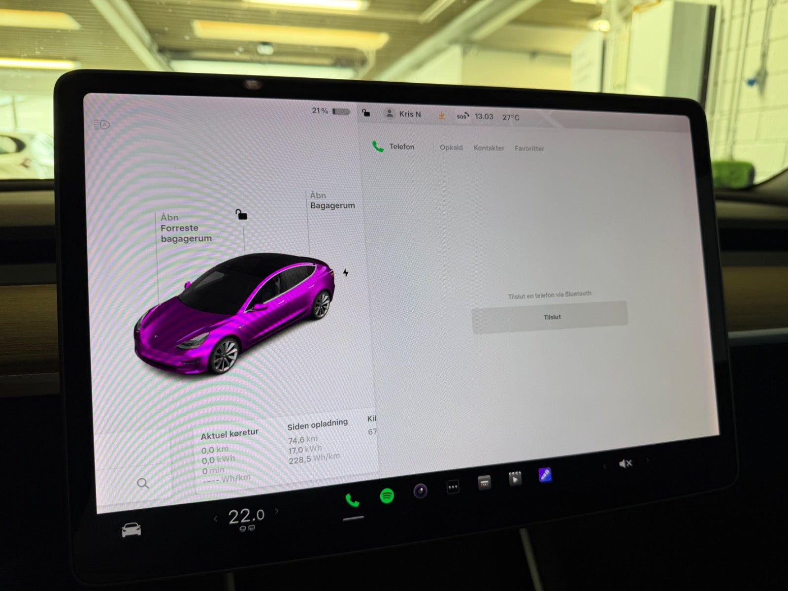 Sort Tesla Model 3 fra 2019