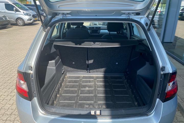 Sølv Skoda Fabia fra 2019