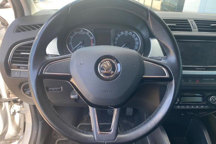 Sølv Skoda Fabia fra 2019
