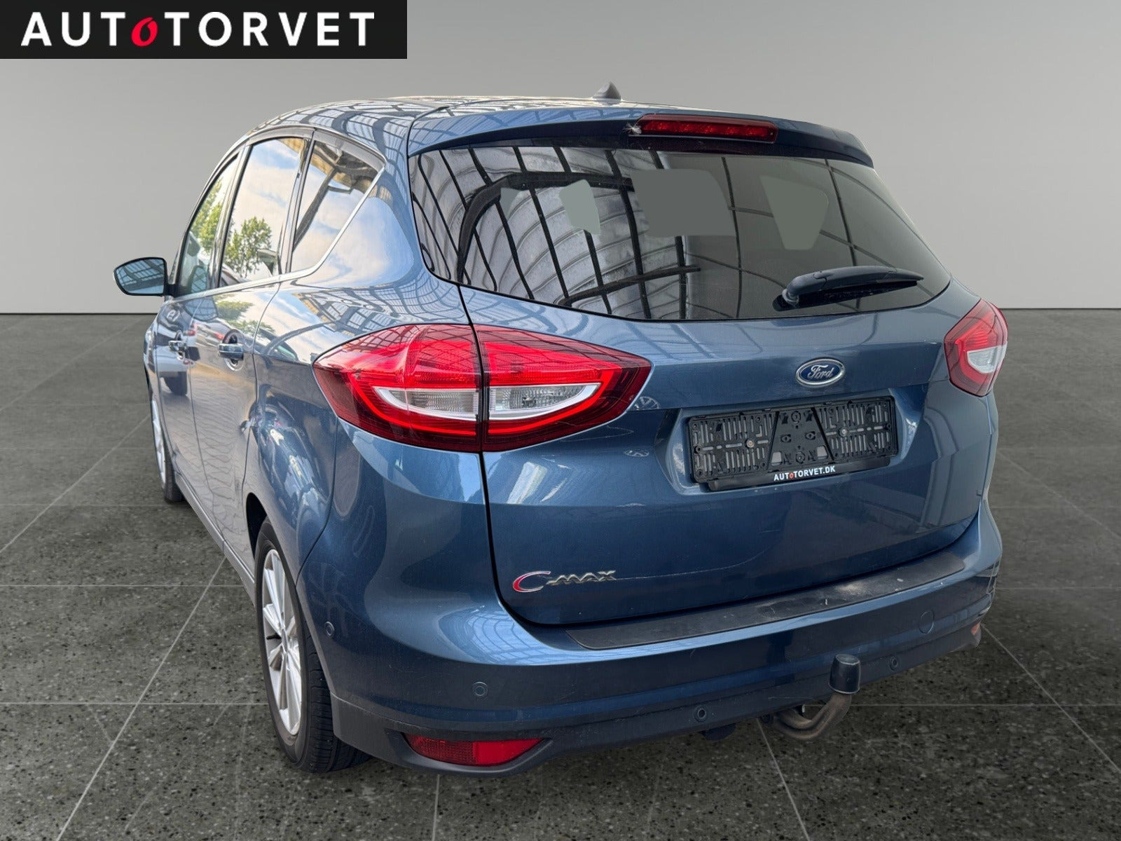 Blå Ford C-MAX fra 2019