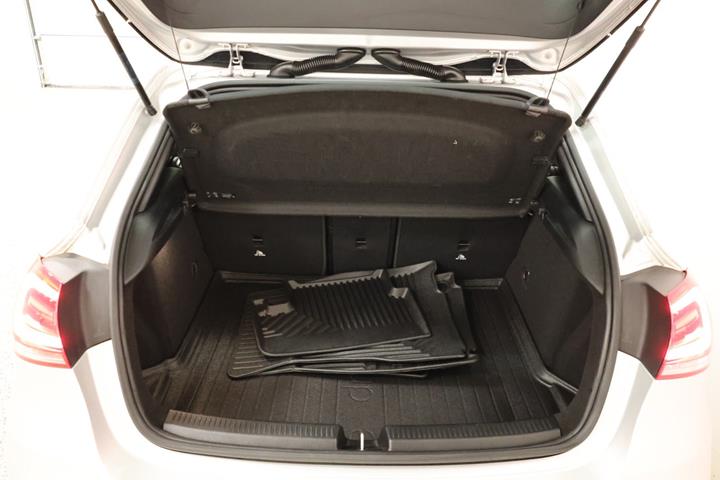 Sølv Mercedes A220 fra 2019