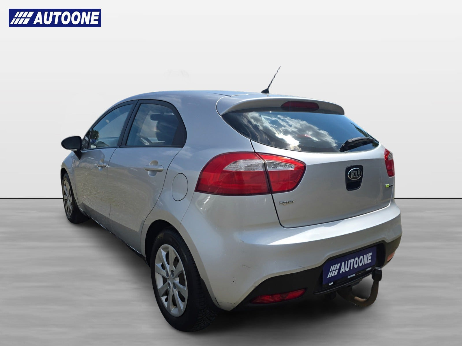 Sølv Kia Rio fra 2013