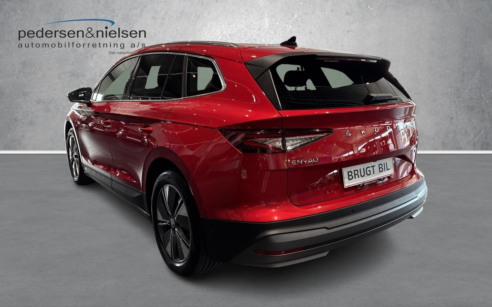 Rød Skoda Enyaq fra 2023