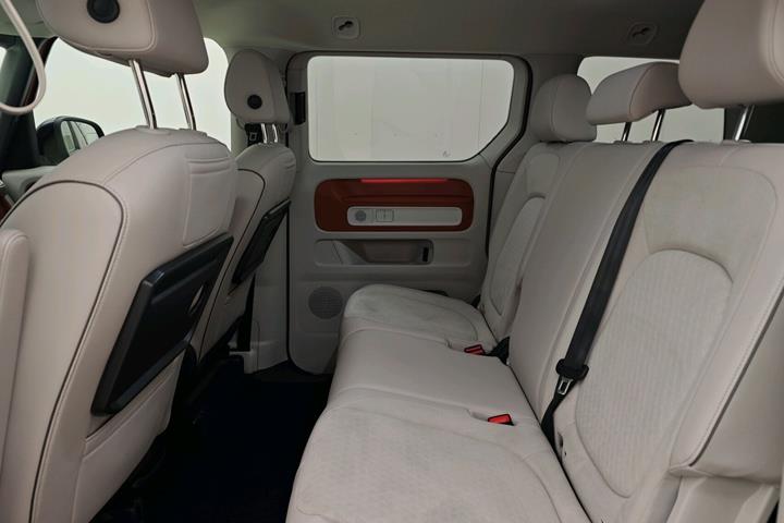 Orange VW ID.Buzz fra 2023