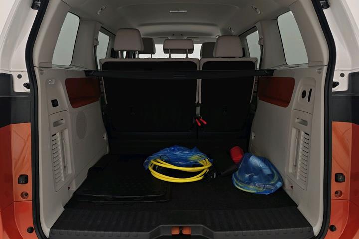 Orange VW ID.Buzz fra 2023