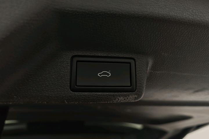 Orange VW ID.Buzz fra 2023