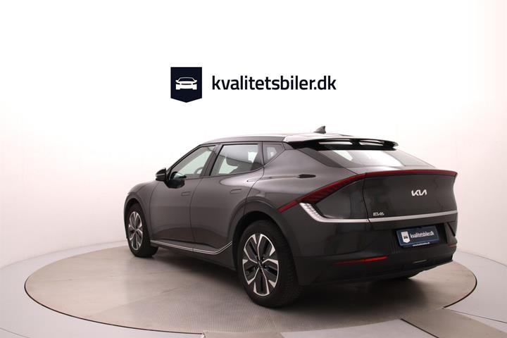 Grå Kia EV6 fra 2023