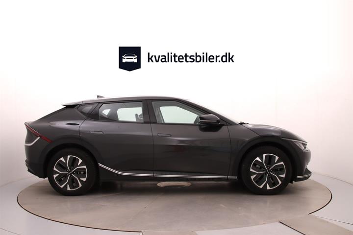 Grå Kia EV6 fra 2023