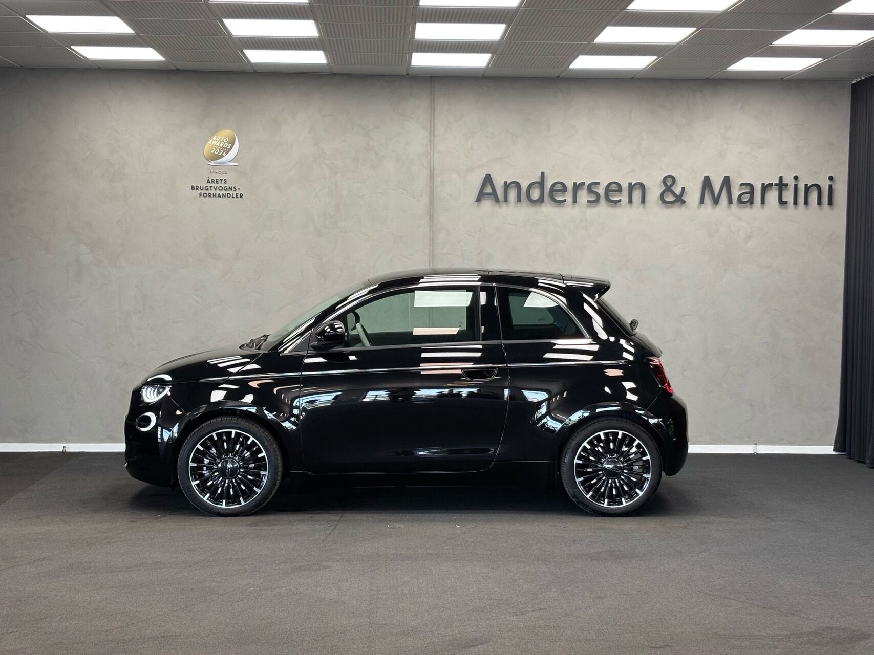 Sort Fiat 500e fra 2023
