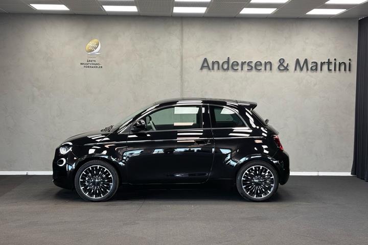 Sort Fiat 500e fra 2023