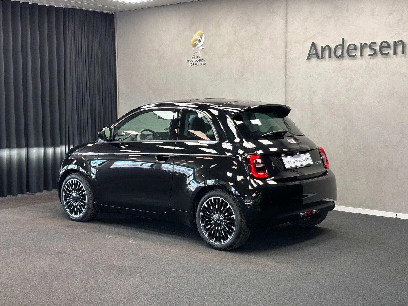 Sort Fiat 500e fra 2023