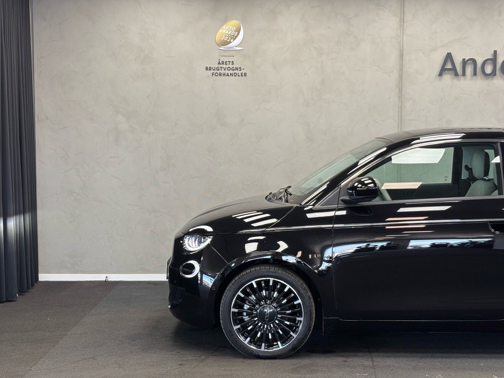Sort Fiat 500e fra 2023