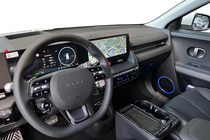 Hvid Hyundai Ioniq 5 fra 2026