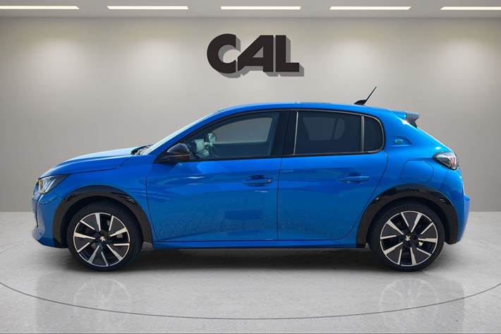 Blå Peugeot e-208 fra 2020