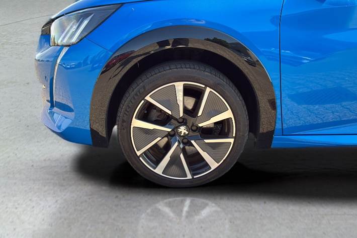 Blå Peugeot e-208 fra 2020