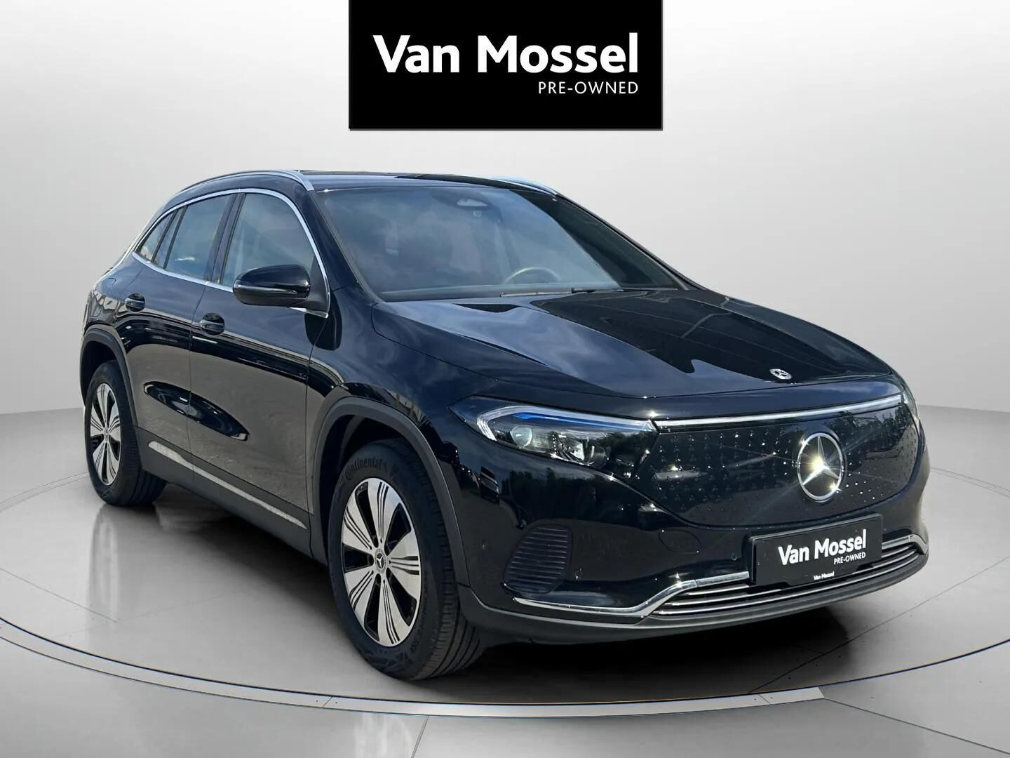 Sort Mercedes EQA 250 fra 2024