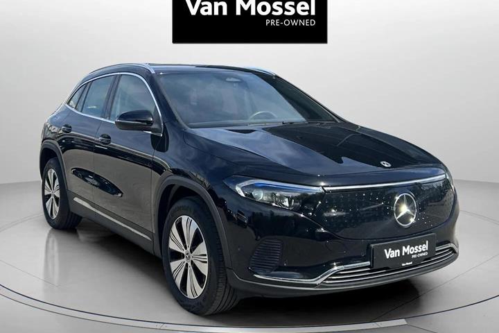 Sort Mercedes EQA 250 fra 2024