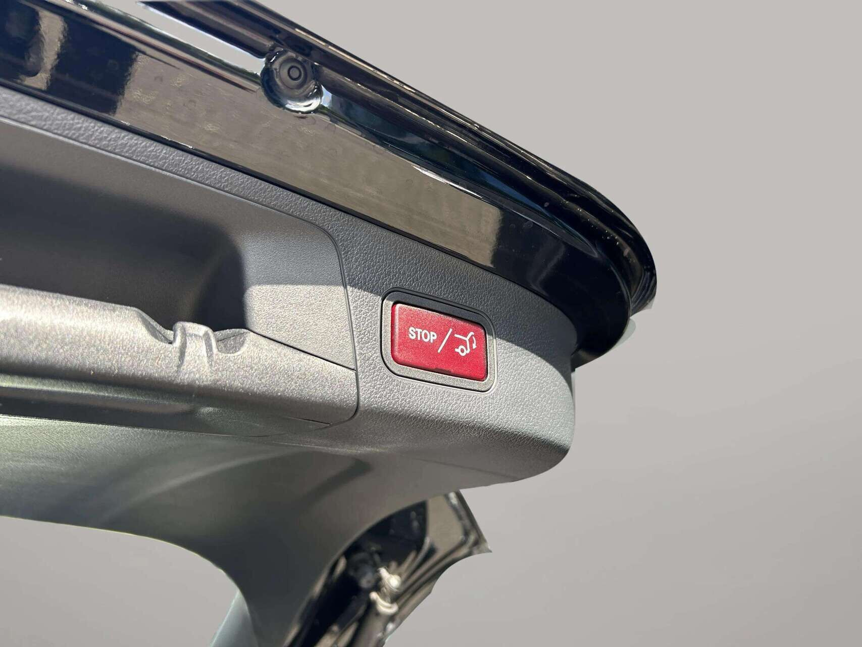Sort Mercedes EQA 250 fra 2024
