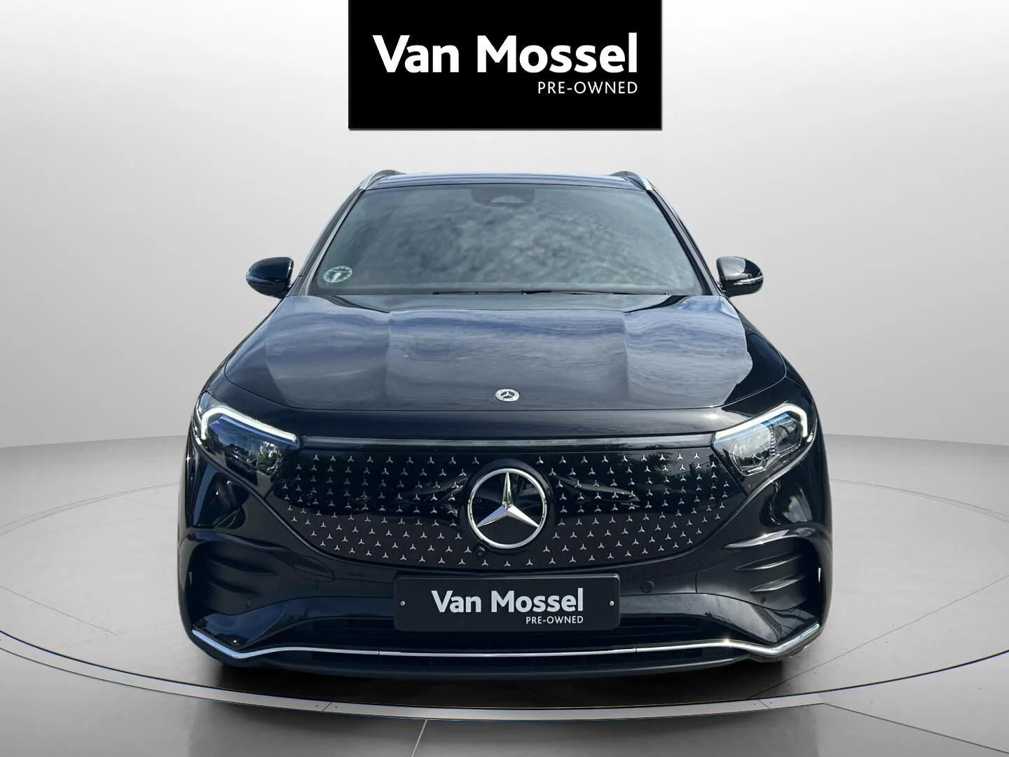 Sort Mercedes EQA250+ fra 2025