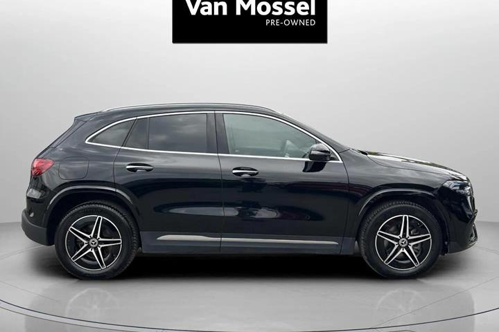 Sort Mercedes EQA 250+ fra 2025