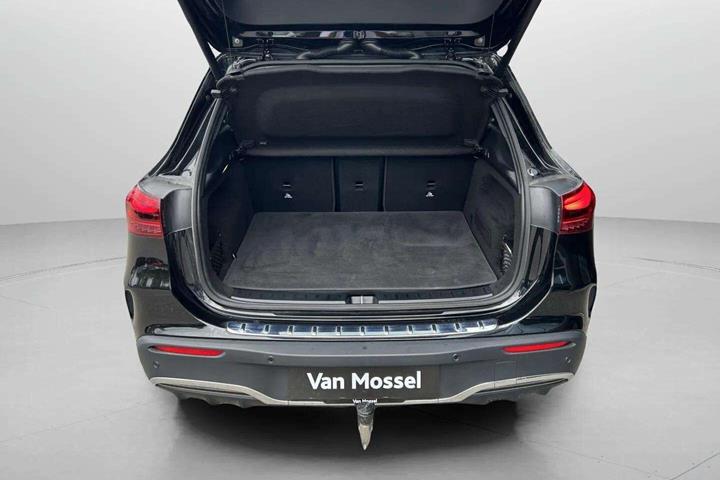Sort Mercedes EQA 250+ fra 2025