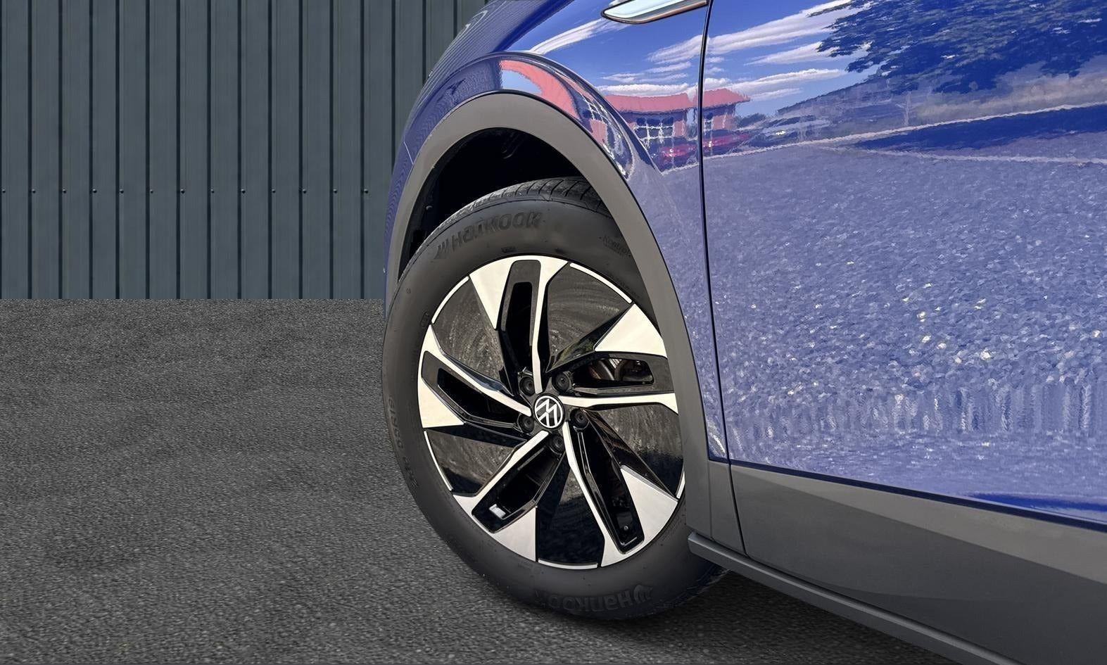 Blå VW ID.4 fra 2023