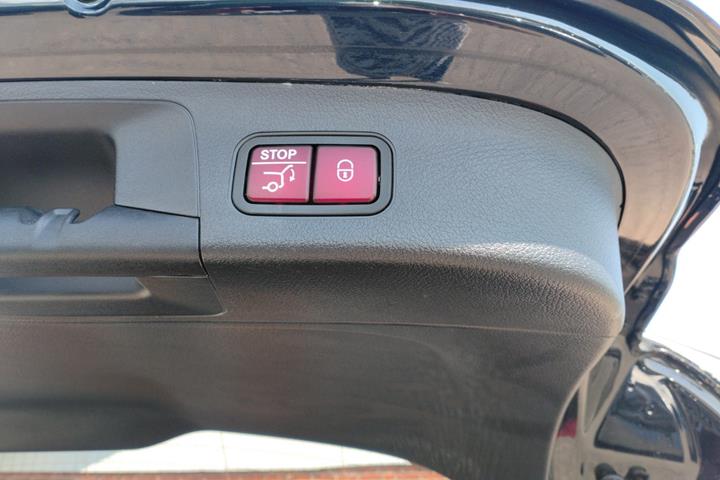 undefined Mercedes EQA250+ fra 2023