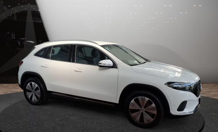 Hvid Mercedes EQA250+ fra 2025