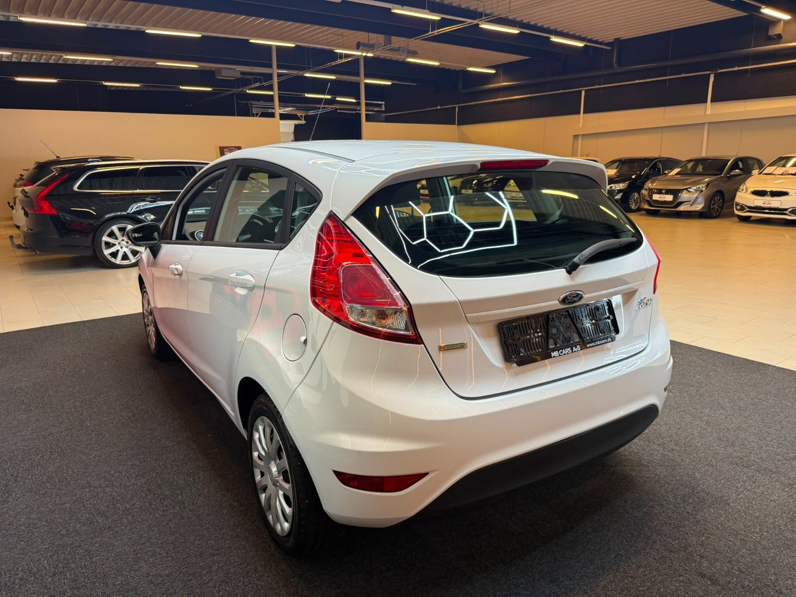 Hvid Ford Fiesta fra 2015