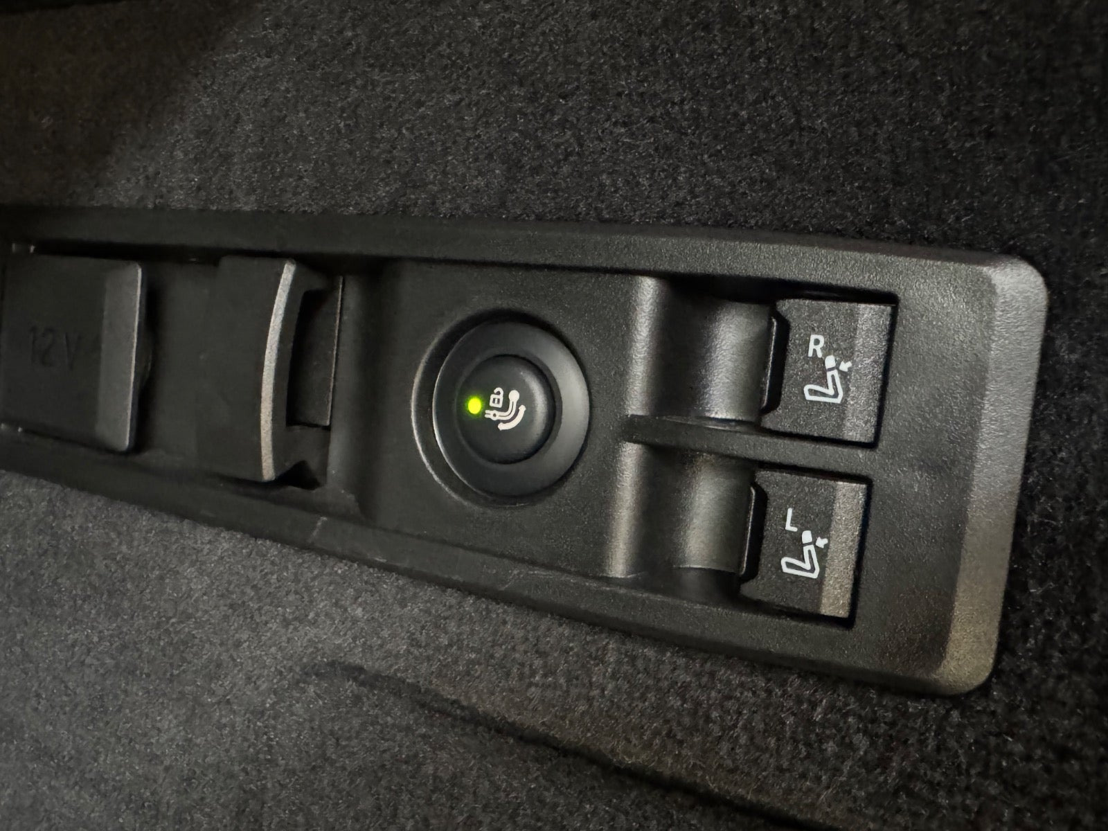 Sort BMW iX fra 2023