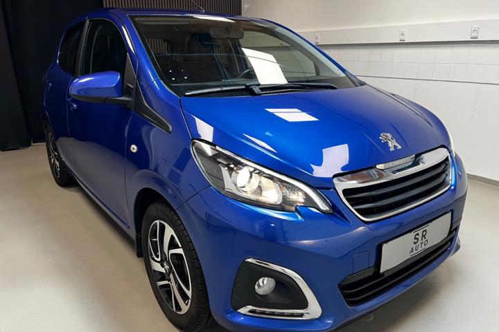 Blå Peugeot 108 fra 2020