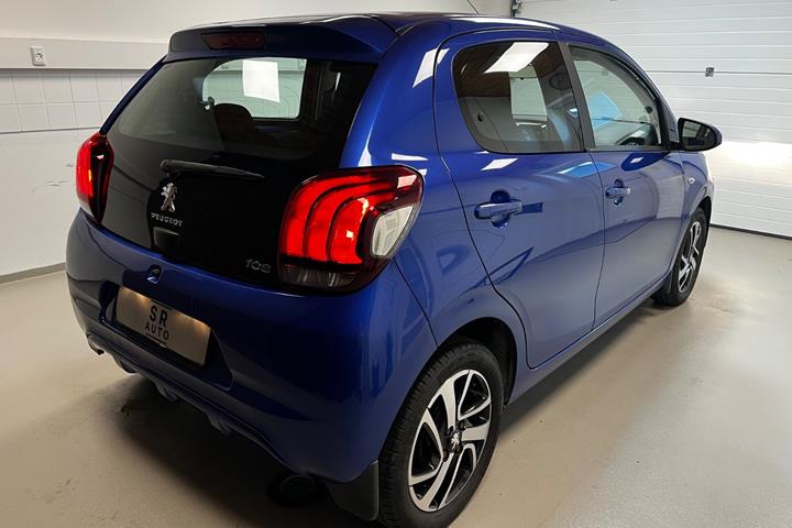 Blå Peugeot 108 fra 2020
