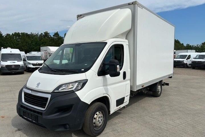 Hvid Peugeot Boxer 335 fra 2019