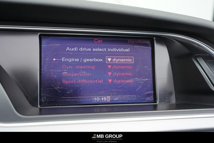 Hvid Audi S5 fra 2011