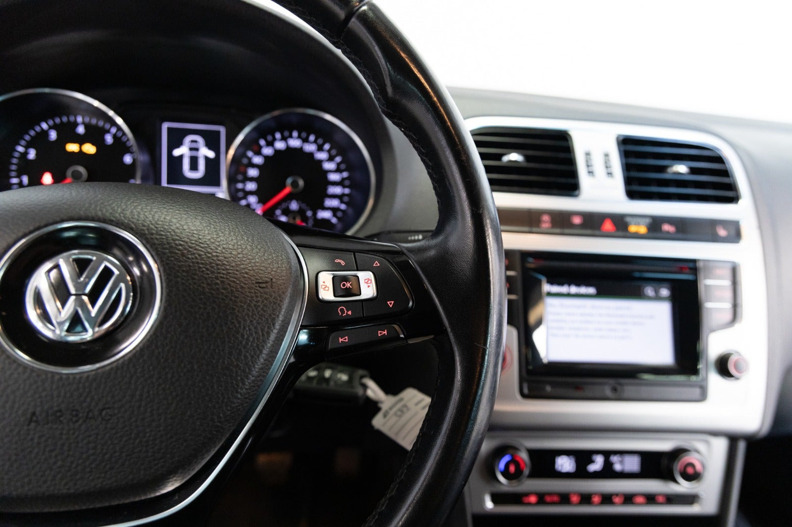Sort VW Polo fra 2015