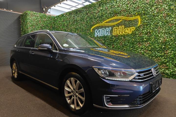undefined VW Passat fra 2017 set udefra