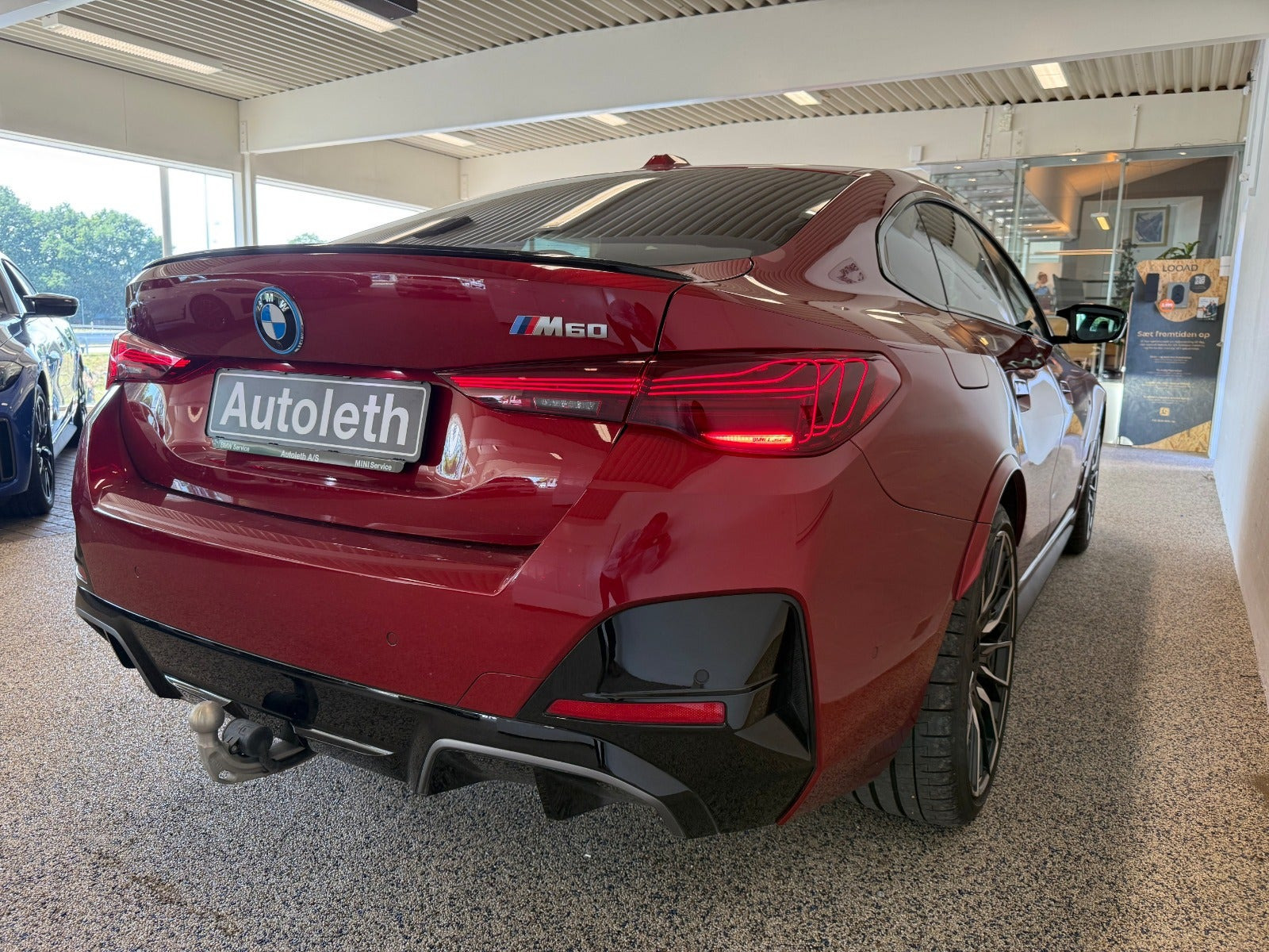 Rød BMW i4 fra 2025
