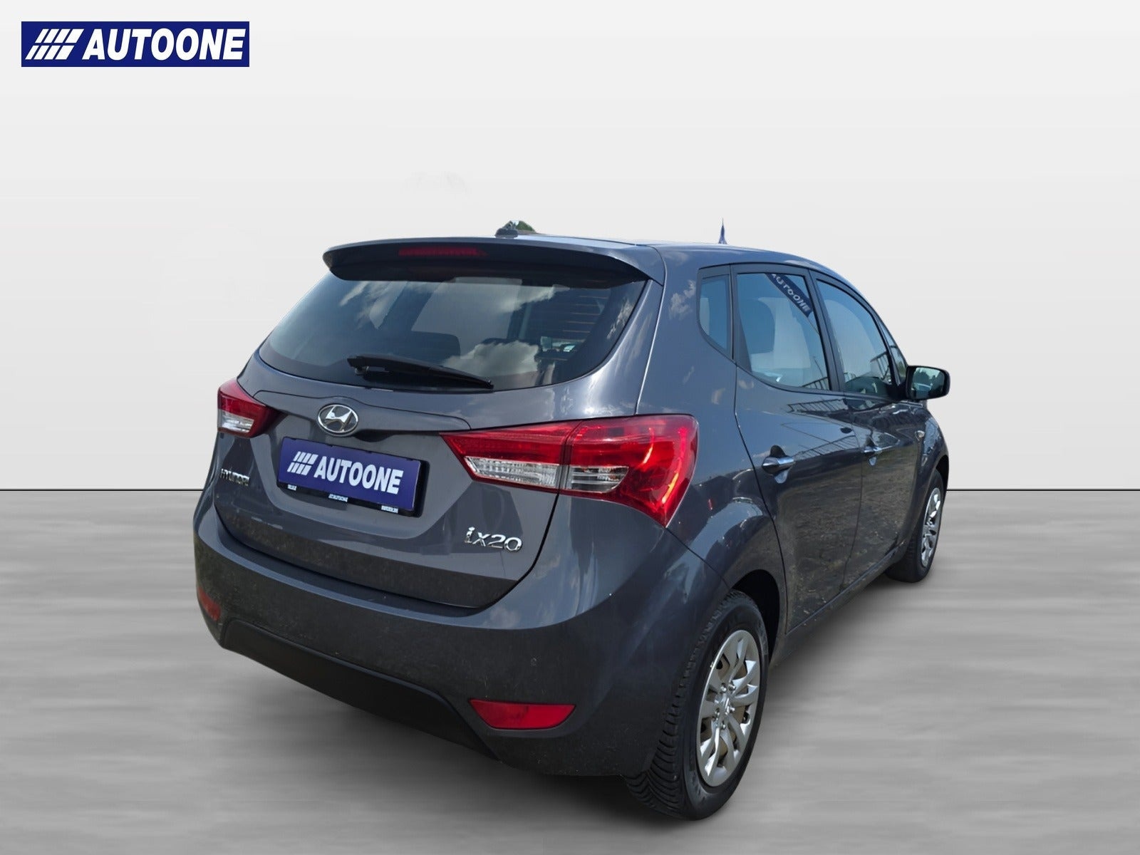 Grå Hyundai ix20 fra 2017