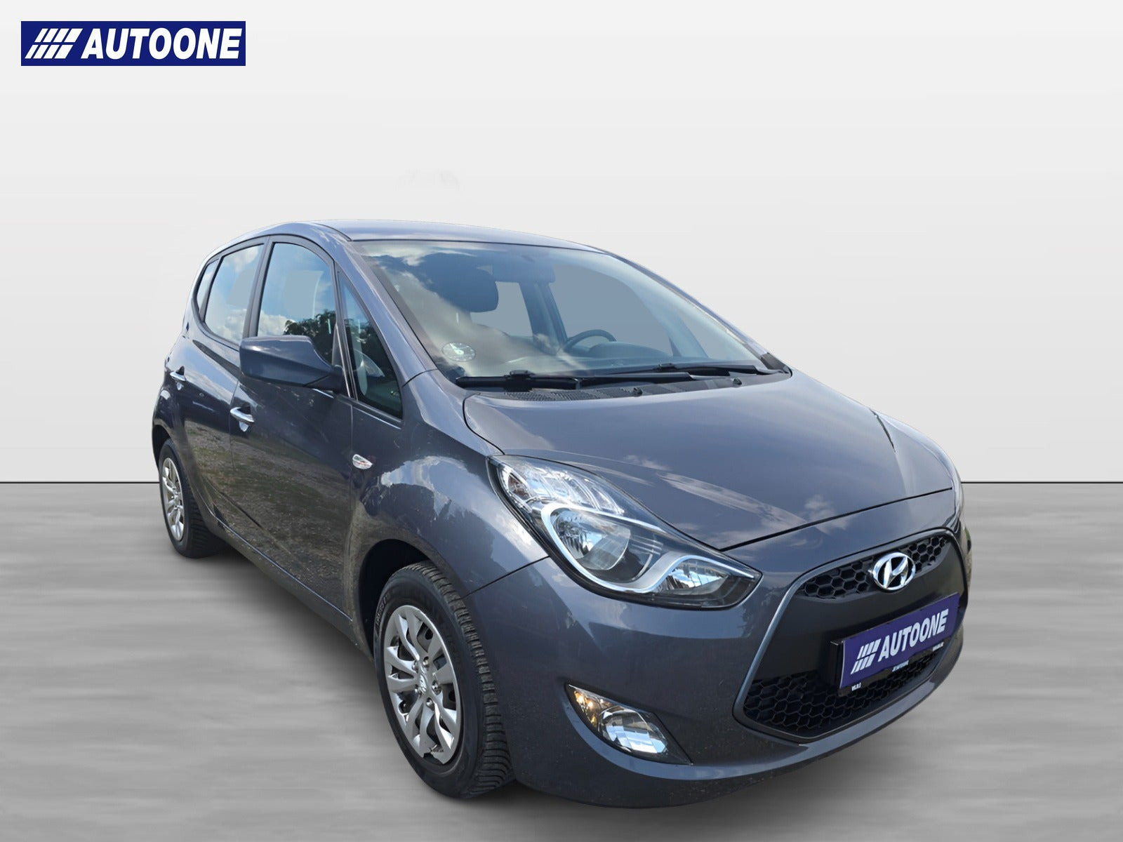 Grå Hyundai ix20 fra 2017