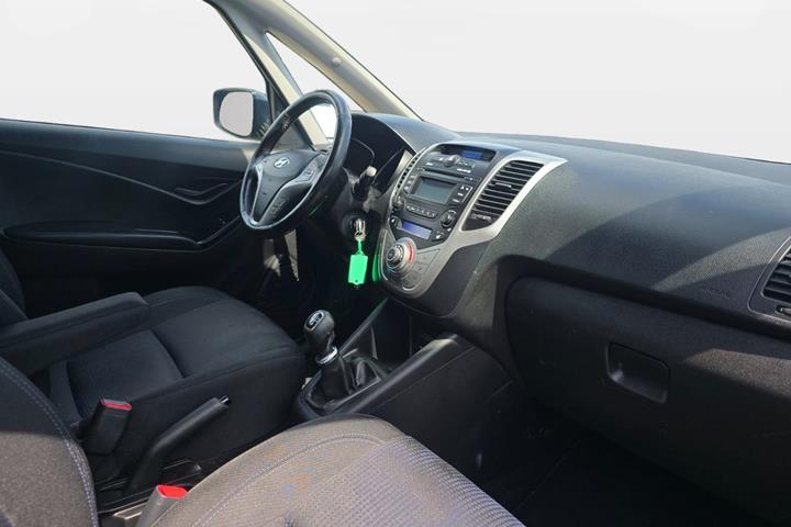 Grå Hyundai ix20 fra 2017