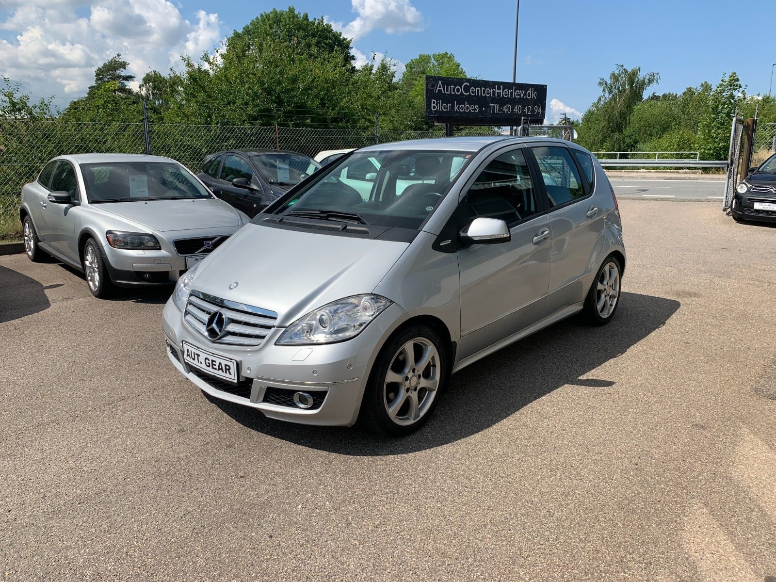 Sølv Mercedes A180 fra 2011