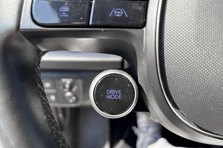 Grå Hyundai Ioniq 6 fra 2023