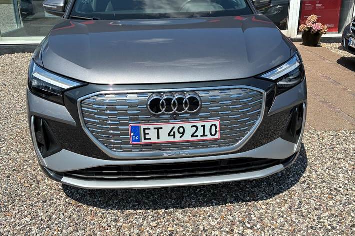 undefined Audi Q4 e-tron fra 2024