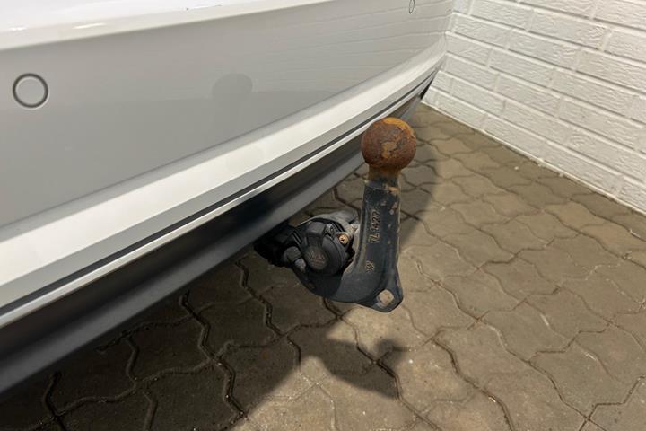 Hvid Audi A4 fra 2018