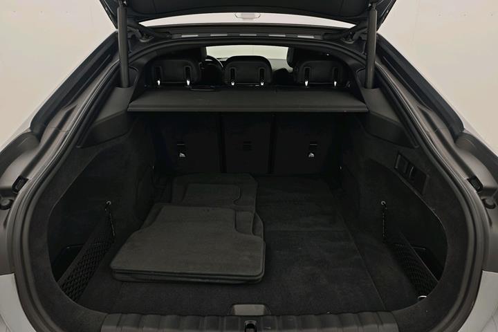 Grå BMW i4 fra 2022