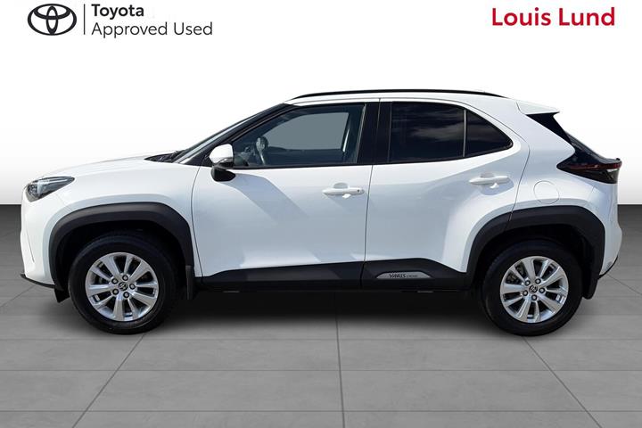 Hvid Toyota Yaris Cross fra 2024