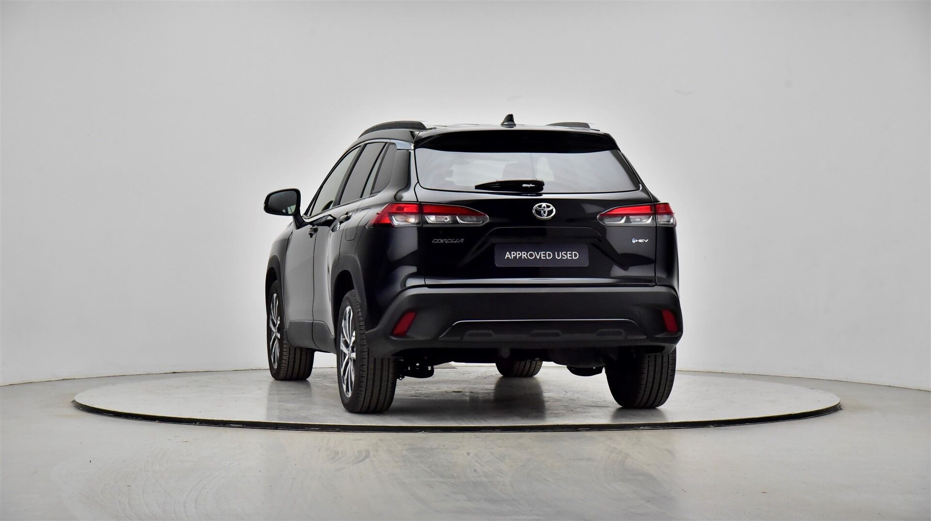 Sort Toyota Corolla Cross fra 2025
